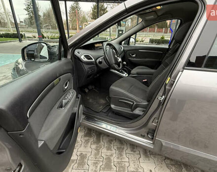 Сірий Рено Сценік, об'ємом двигуна 1.6 л та пробігом 176 тис. км за 7250 $, фото 12 на Automoto.ua