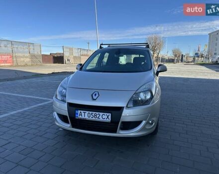 Серый Рено Сценик, объемом двигателя 1.46 л и пробегом 213 тыс. км за 5600 $, фото 5 на Automoto.ua