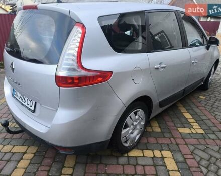 Сірий Рено Сценік, об'ємом двигуна 1.46 л та пробігом 207 тис. км за 6200 $, фото 8 на Automoto.ua