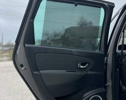 Сірий Рено Сценік, об'ємом двигуна 1.6 л та пробігом 176 тис. км за 7700 $, фото 13 на Automoto.ua