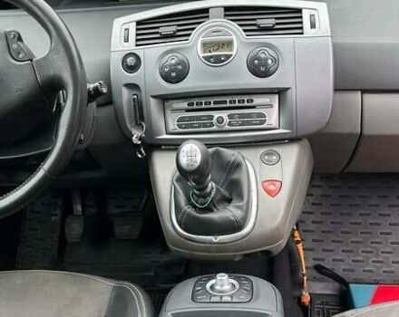 Сірий Рено Сценік, об'ємом двигуна 1.5 л та пробігом 390 тис. км за 5500 $, фото 10 на Automoto.ua