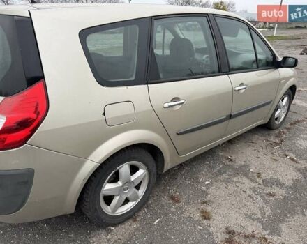 Серый Рено Сценик, объемом двигателя 2 л и пробегом 216 тыс. км за 5000 $, фото 5 на Automoto.ua