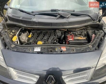 Серый Рено Сценик, объемом двигателя 1.6 л и пробегом 212 тыс. км за 5000 $, фото 5 на Automoto.ua