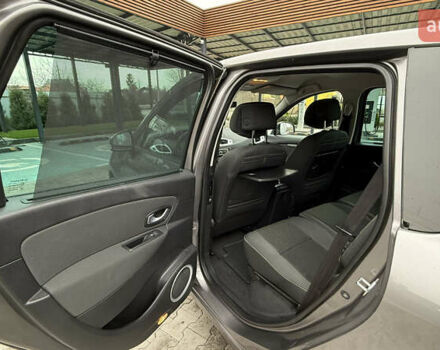 Сірий Рено Сценік, об'ємом двигуна 1.6 л та пробігом 176 тис. км за 7250 $, фото 16 на Automoto.ua