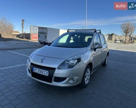 Серый Рено Сценик, объемом двигателя 1.46 л и пробегом 213 тыс. км за 5600 $, фото 7 на Automoto.ua