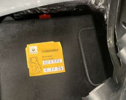 Серый Рено Сценик, объемом двигателя 1.6 л и пробегом 214 тыс. км за 7350 $, фото 63 на Automoto.ua