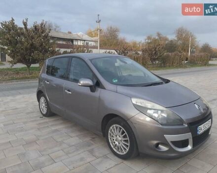 Рено Сценик 2009 в Болграде на Automoto.ua Серый Рено Сценик, объемом двигателя 1.4 л и пробегом 193 тыс. км за 6700 $, фото 9 на Automoto.ua