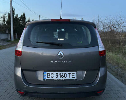 Серый Рено Сценик, объемом двигателя 1.5 л и пробегом 241 тыс. км за 5950 $, фото 5 на Automoto.ua