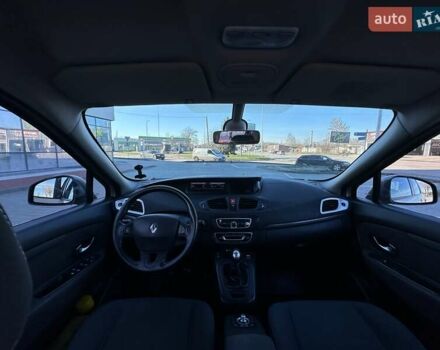 Серый Рено Сценик, объемом двигателя 1.46 л и пробегом 213 тыс. км за 5600 $, фото 40 на Automoto.ua