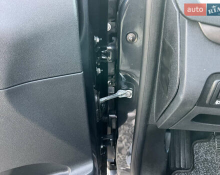 Сірий Рено Сценік, об'ємом двигуна 1.6 л та пробігом 237 тис. км за 7650 $, фото 31 на Automoto.ua