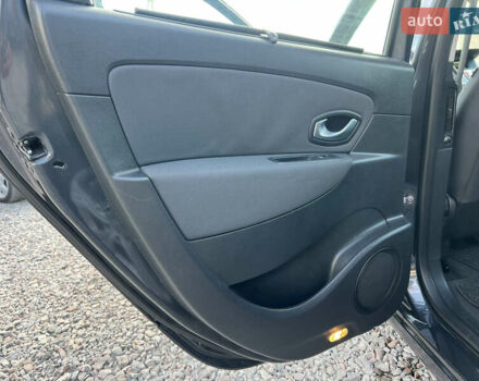 Сірий Рено Сценік, об'ємом двигуна 1.6 л та пробігом 237 тис. км за 7650 $, фото 42 на Automoto.ua