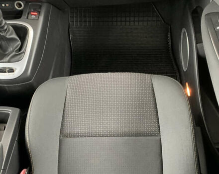 Серый Рено Сценик, объемом двигателя 1.6 л и пробегом 214 тыс. км за 7100 $, фото 45 на Automoto.ua