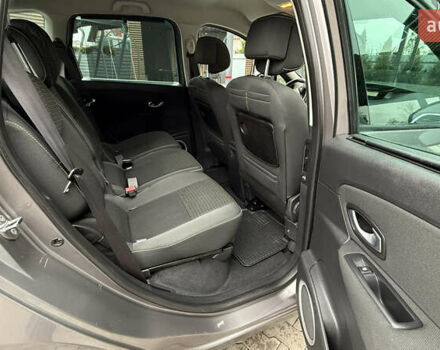 Сірий Рено Сценік, об'ємом двигуна 1.6 л та пробігом 176 тис. км за 7250 $, фото 15 на Automoto.ua