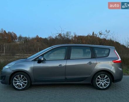 Серый Рено Сценик, объемом двигателя 1.5 л и пробегом 241 тыс. км за 5950 $, фото 4 на Automoto.ua