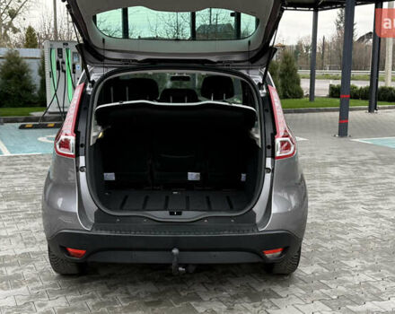 Сірий Рено Сценік, об'ємом двигуна 1.6 л та пробігом 176 тис. км за 7250 $, фото 5 на Automoto.ua