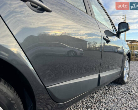 Сірий Рено Сценік, об'ємом двигуна 1.6 л та пробігом 237 тис. км за 7650 $, фото 19 на Automoto.ua