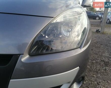 Серый Рено Сценик, объемом двигателя 1.6 л и пробегом 156 тыс. км за 7200 $, фото 18 на Automoto.ua