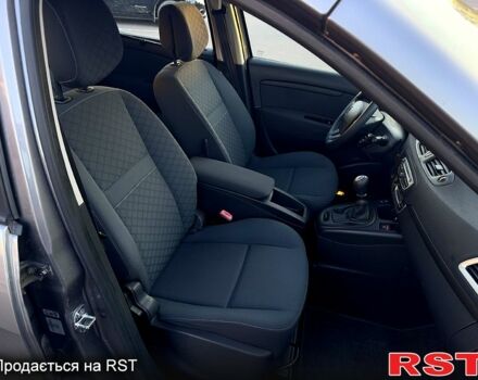 Серый Рено Сценик, объемом двигателя 1.6 л и пробегом 257 тыс. км за 6700 $, фото 3 на Automoto.ua