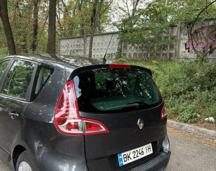 Серый Рено Сценик, объемом двигателя 1.5 л и пробегом 270 тыс. км за 6500 $, фото 4 на Automoto.ua