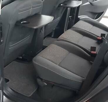 Серый Рено Сценик, объемом двигателя 2 л и пробегом 245 тыс. км за 7000 $, фото 12 на Automoto.ua