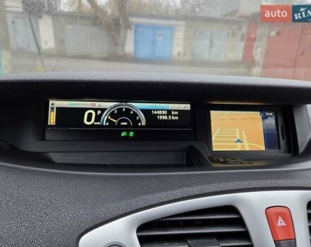 Серый Рено Сценик, объемом двигателя 1.5 л и пробегом 145 тыс. км за 8100 $, фото 14 на Automoto.ua