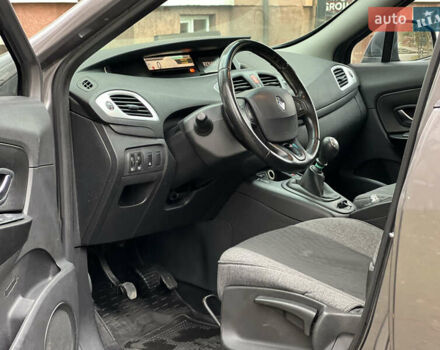 Серый Рено Сценик, объемом двигателя 1.5 л и пробегом 237 тыс. км за 5800 $, фото 20 на Automoto.ua