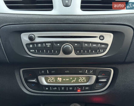 Серый Рено Сценик, объемом двигателя 1.5 л и пробегом 239 тыс. км за 6850 $, фото 23 на Automoto.ua