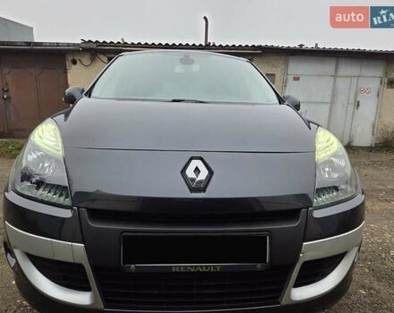 Серый Рено Сценик, объемом двигателя 1.5 л и пробегом 145 тыс. км за 8100 $, фото 6 на Automoto.ua
