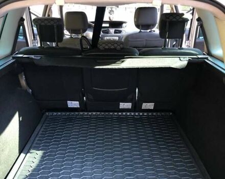 Серый Рено Сценик, объемом двигателя 1.46 л и пробегом 206 тыс. км за 7200 $, фото 9 на Automoto.ua