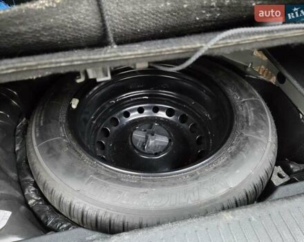 Серый Рено Сценик, объемом двигателя 1.5 л и пробегом 145 тыс. км за 8100 $, фото 11 на Automoto.ua