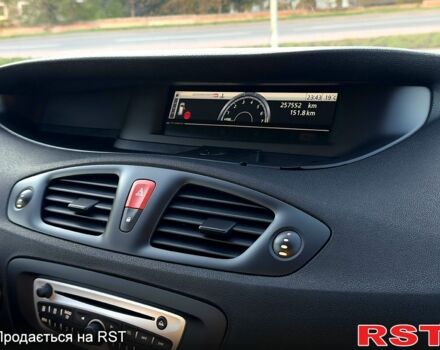 Серый Рено Сценик, объемом двигателя 1.6 л и пробегом 257 тыс. км за 6700 $, фото 1 на Automoto.ua