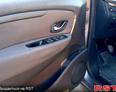 Серый Рено Сценик, объемом двигателя 1.6 л и пробегом 257 тыс. км за 6700 $, фото 7 на Automoto.ua