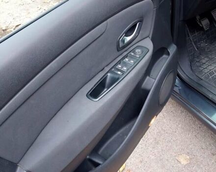 Серый Рено Сценик, объемом двигателя 1.46 л и пробегом 245 тыс. км за 7300 $, фото 16 на Automoto.ua