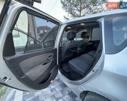 Рено Сценик 2010 в Ровно на Automoto.ua Серый Рено Сценик, объемом двигателя 1.4 л и пробегом 164 тыс. км за 5500 $, фото 11 на Automoto.ua