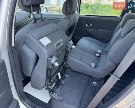 Сірий Рено Сценік, об'ємом двигуна 1.5 л та пробігом 179 тис. км за 9200 $, фото 26 на Automoto.ua