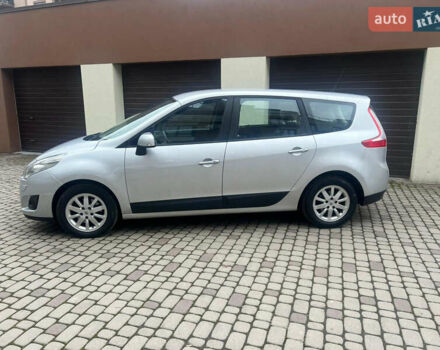 Серый Рено Сценик, объемом двигателя 1.5 л и пробегом 164 тыс. км за 6899 $, фото 3 на Automoto.ua