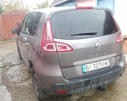 Рено Сценик 2010 в Полтаве на Automoto.ua Серый Рено Сценик, объемом двигателя 1.5 л и пробегом 204 тыс. км за 6500 $, фото 3 на Automoto.ua