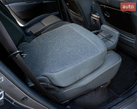 Серый Рено Сценик, объемом двигателя 1.5 л и пробегом 120 тыс. км за 8200 $, фото 47 на Automoto.ua