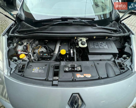 Серый Рено Сценик, объемом двигателя 1.5 л и пробегом 164 тыс. км за 6899 $, фото 22 на Automoto.ua