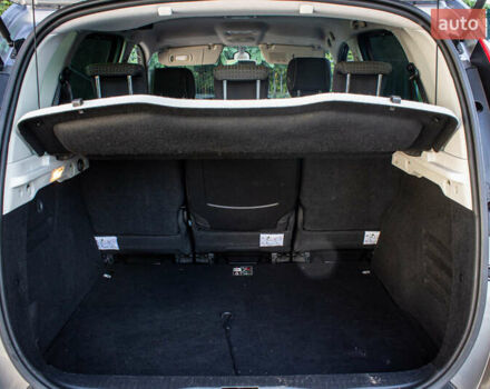 Серый Рено Сценик, объемом двигателя 1.5 л и пробегом 120 тыс. км за 8200 $, фото 26 на Automoto.ua