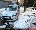 Серый Рено Сценик, объемом двигателя 1.5 л и пробегом 198 тыс. км за 7700 $, фото 3 на Automoto.ua