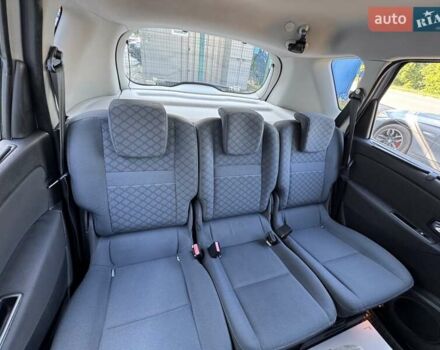 Сірий Рено Сценік, об'ємом двигуна 1.5 л та пробігом 179 тис. км за 9200 $, фото 41 на Automoto.ua