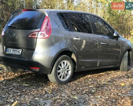 Рено Сценік 2010 у Хмельницькому на Automoto.ua Сірий Рено Сценік, об'ємом двигуна 1.9 л та пробігом 320 тис. км за 5399 $, фото 11 на Automoto.ua