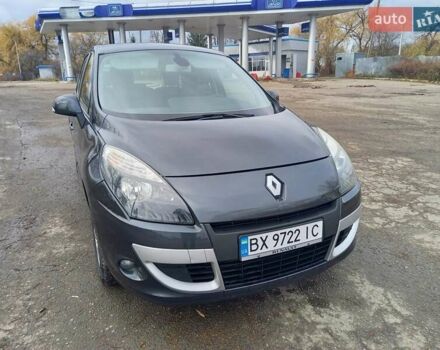 Серый Рено Сценик, объемом двигателя 1.46 л и пробегом 250 тыс. км за 5999 $, фото 16 на Automoto.ua