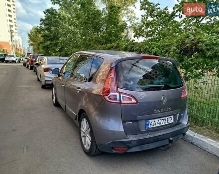 Рено Сценик 2010 в Киеве на Automoto.ua Серый Рено Сценик, объемом двигателя 1.5 л и пробегом 320 тыс. км за 7499 $, фото 2 на Automoto.ua