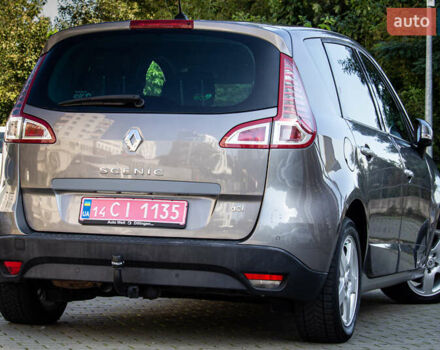 Серый Рено Сценик, объемом двигателя 1.5 л и пробегом 120 тыс. км за 8200 $, фото 21 на Automoto.ua