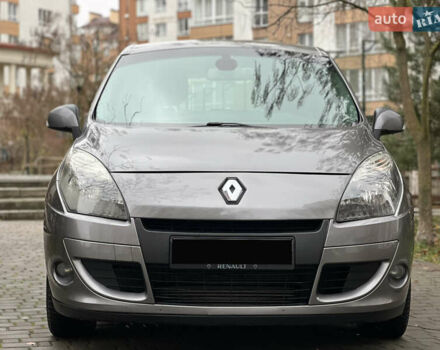 Серый Рено Сценик, объемом двигателя 1.5 л и пробегом 237 тыс. км за 5800 $, фото 5 на Automoto.ua