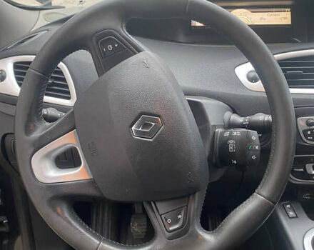 Сірий Рено Сценік, об'ємом двигуна 1.9 л та пробігом 184 тис. км за 7800 $, фото 17 на Automoto.ua