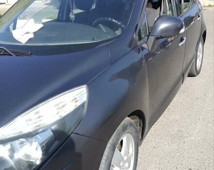 Рено Сценик 2010 в Владимирце на Automoto.ua Серый Рено Сценик, объемом двигателя 1.5 л и пробегом 256 тыс. км за 6000 $, фото 20 на Automoto.ua