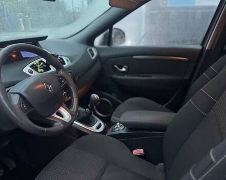 Серый Рено Сценик, объемом двигателя 1.87 л и пробегом 215 тыс. км за 6000 $, фото 11 на Automoto.ua